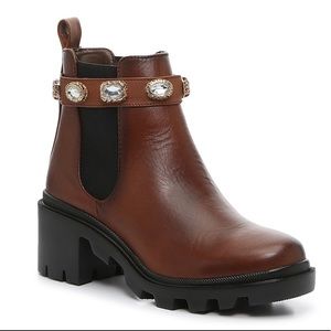 Amulet booties -Steve Madden